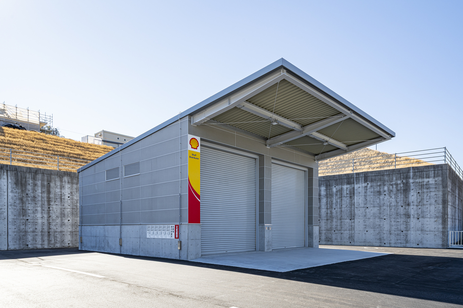 潤滑油倉庫外観